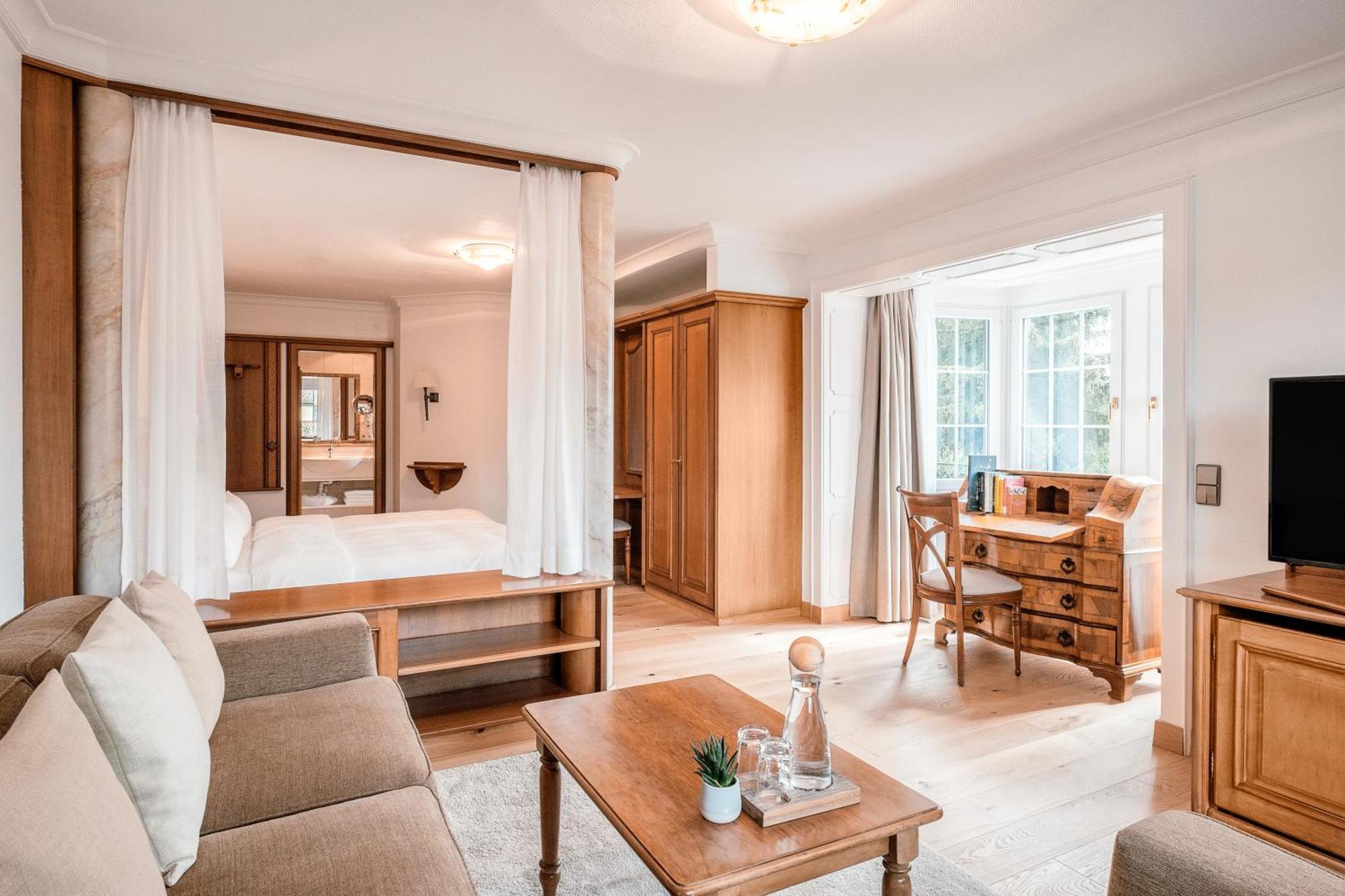 Adler Haeusern Gourmet & Spa Hotel Szoba fotó