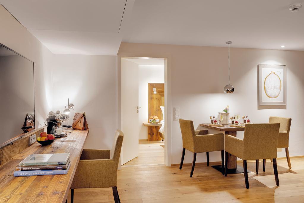 Adler Haeusern Gourmet & Spa Hotel Kültér fotó